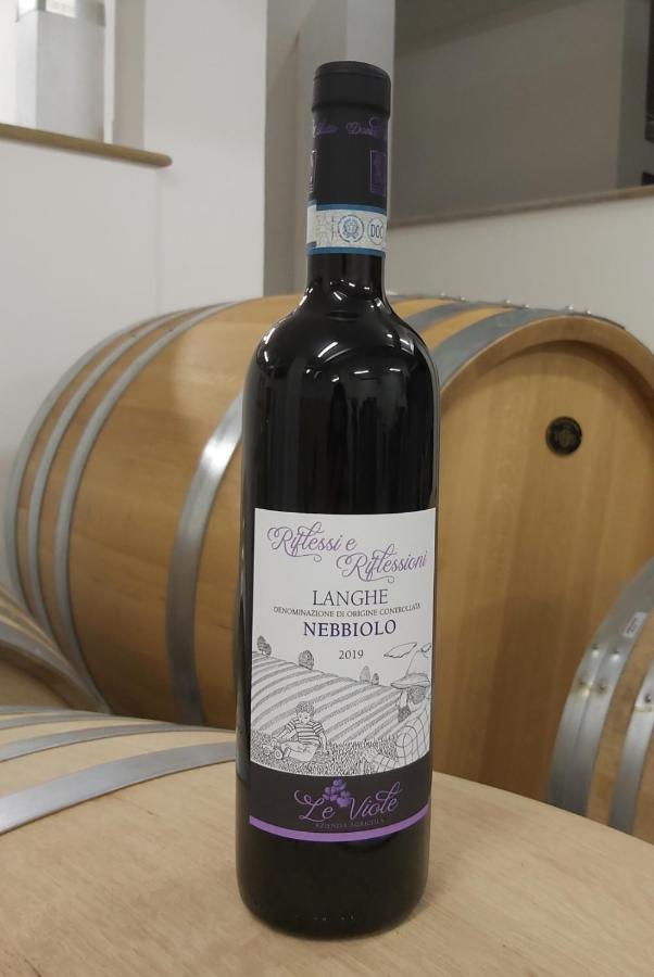 Agriturismo Le Viole Barolo Exterior foto